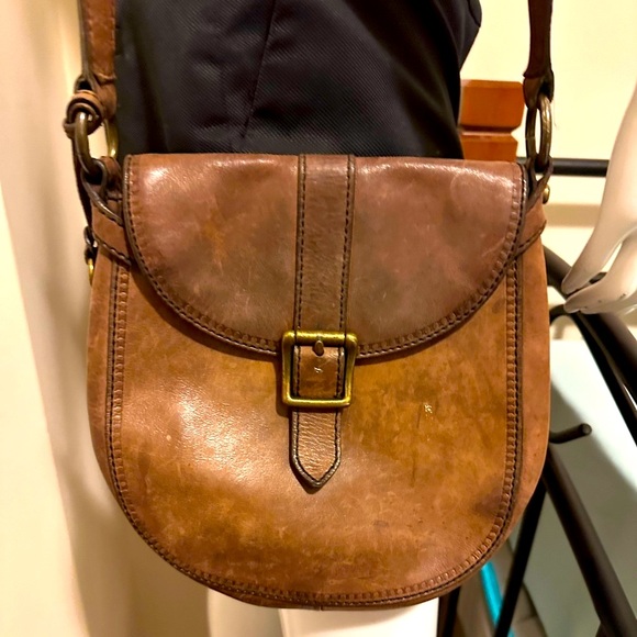 Fossil Handbags - CLOSE OUT SALE FOSSIL🗝️ (VRI) Vintage Re-Issue Crossbody Key Fob